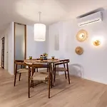 Luxury Beachfront Living On The With Big Terrace * טורמולינוס