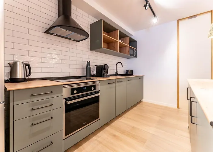 Lägenhet Luxury Beachfront Living On The With Big Terrace