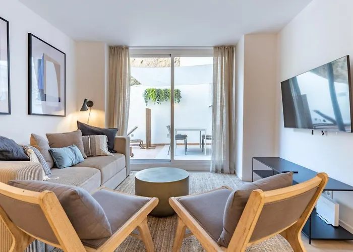 Luxury Beachfront Living On The With Big Terrace