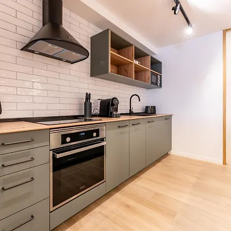 Apartament Luxury Beachfront Living On The With Big Terrace