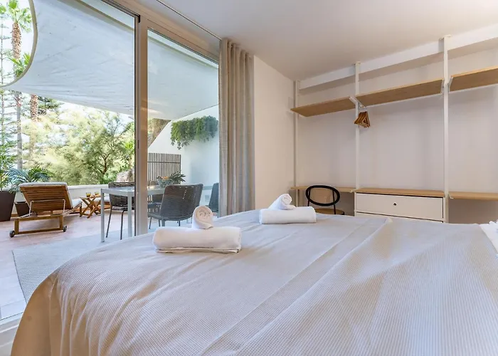 Luxury Beachfront Living On The With Big Terrace * Torremolinos